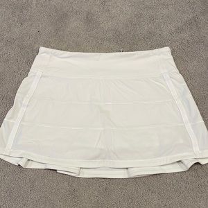 White Lululemon Pace Rival Mid-Race Skirt